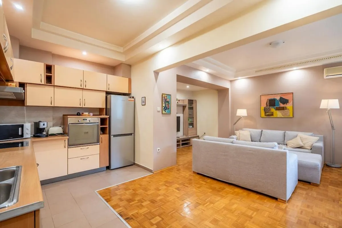 Spacious And Central Retreat Sofia 0*,