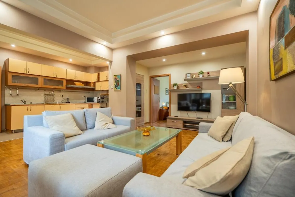 Appartamento Spacious And Central Retreat Sofia