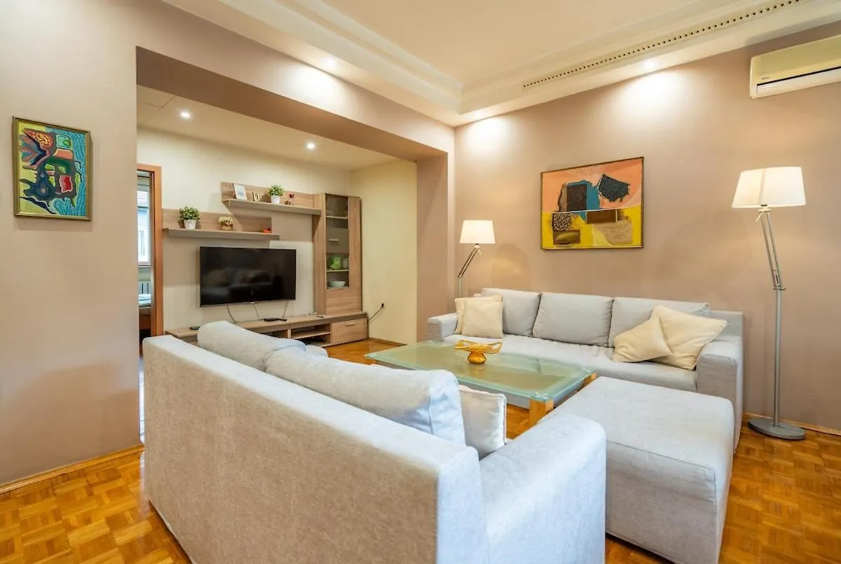 Appartamento Spacious And Central Retreat Sofia