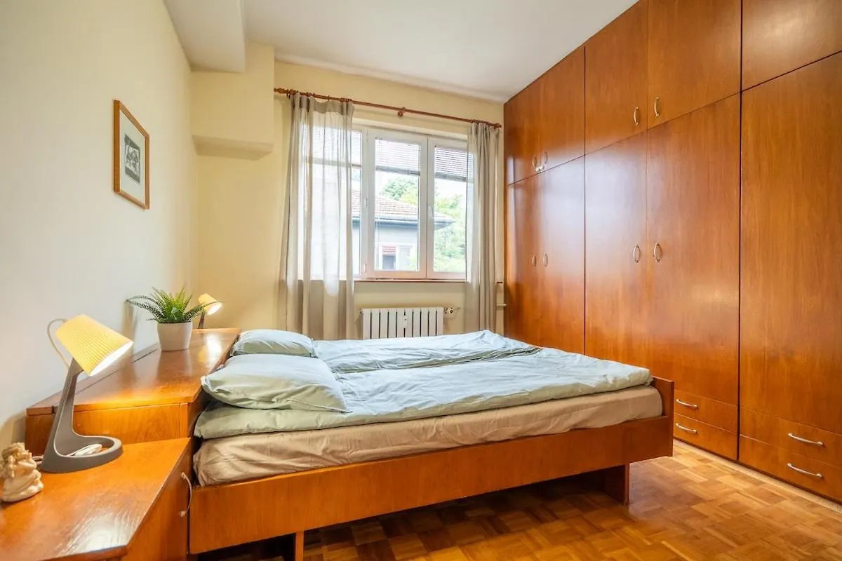 Spacious And Central Retreat Sofia